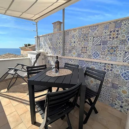 Divina Casa Vacanze Donna Silvana * Sperlonga